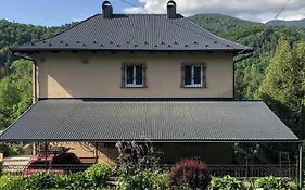 Cottage 